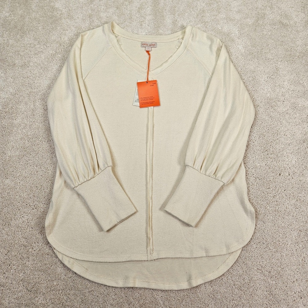 NWT's Knox Rose Cream V Neck Long Sleeve Gathered‎ Cuff Sweater Top Women Size S